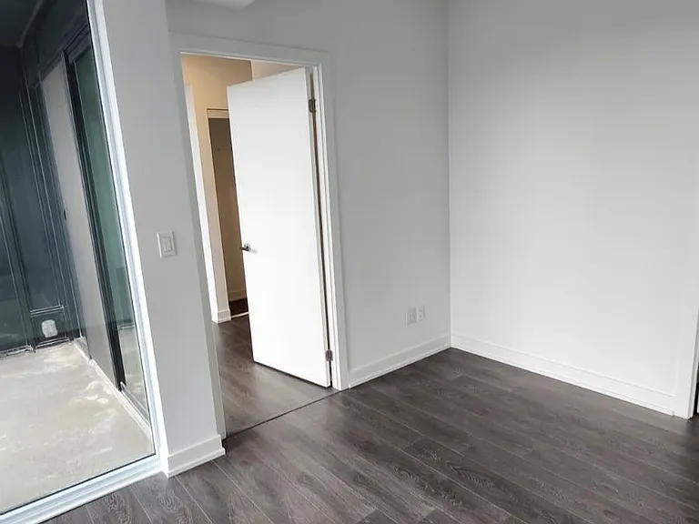 370 N Martha St #501 — Photo 5