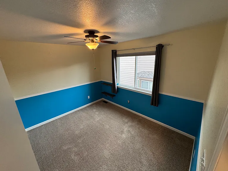 Upper Bedroom 4