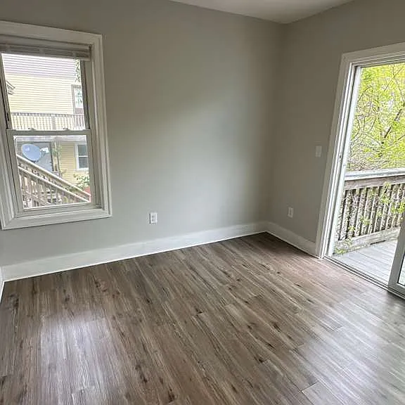 133 Brook St #2L — Photo 15