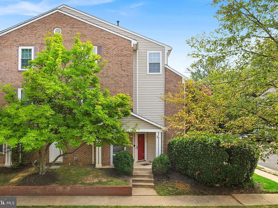 1st image of 11706 Rockaway Ln #113