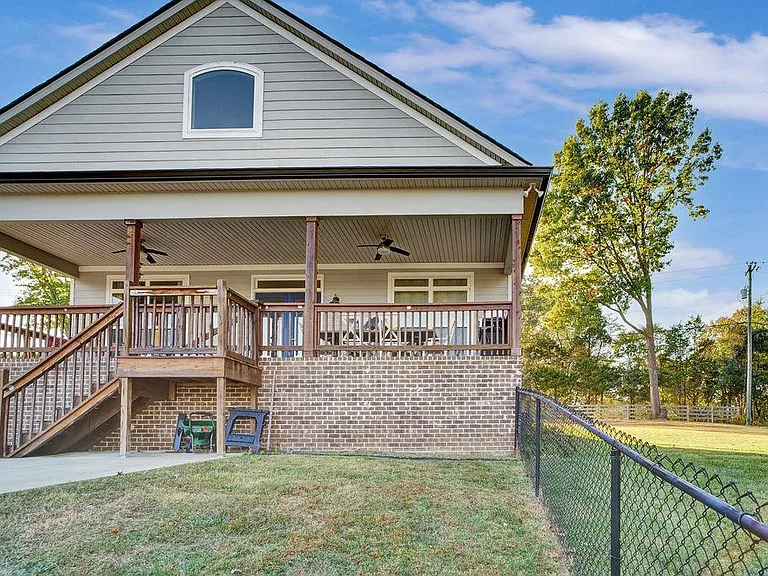 6204 Pettus Rd — Photo 26
