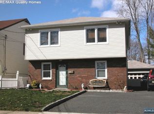 19 Spring Ave, Bergenfield, NJ 07621