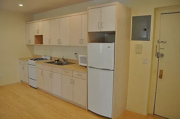 Rented by Level Group | media 12