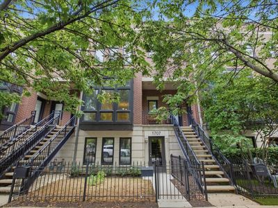 1707 W George St, Chicago, IL, 60657