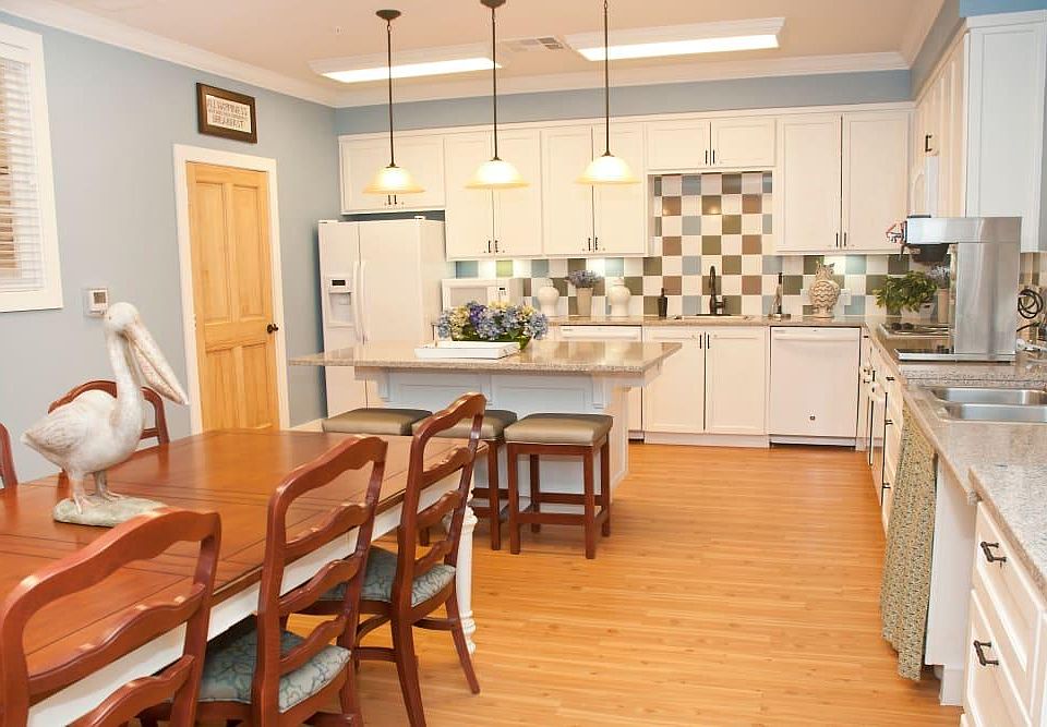 Mariposa at Bay Colony 55+ Apartment Homes 1101 Fm 517 Rd W Dickinson