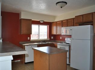 6000 Landry Ave NW, Albuquerque, NM 87120