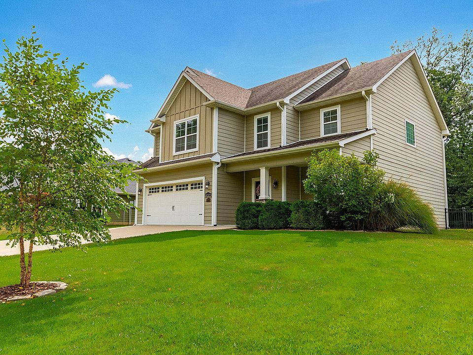 1st image of 4909 Forsythia Falls Loop