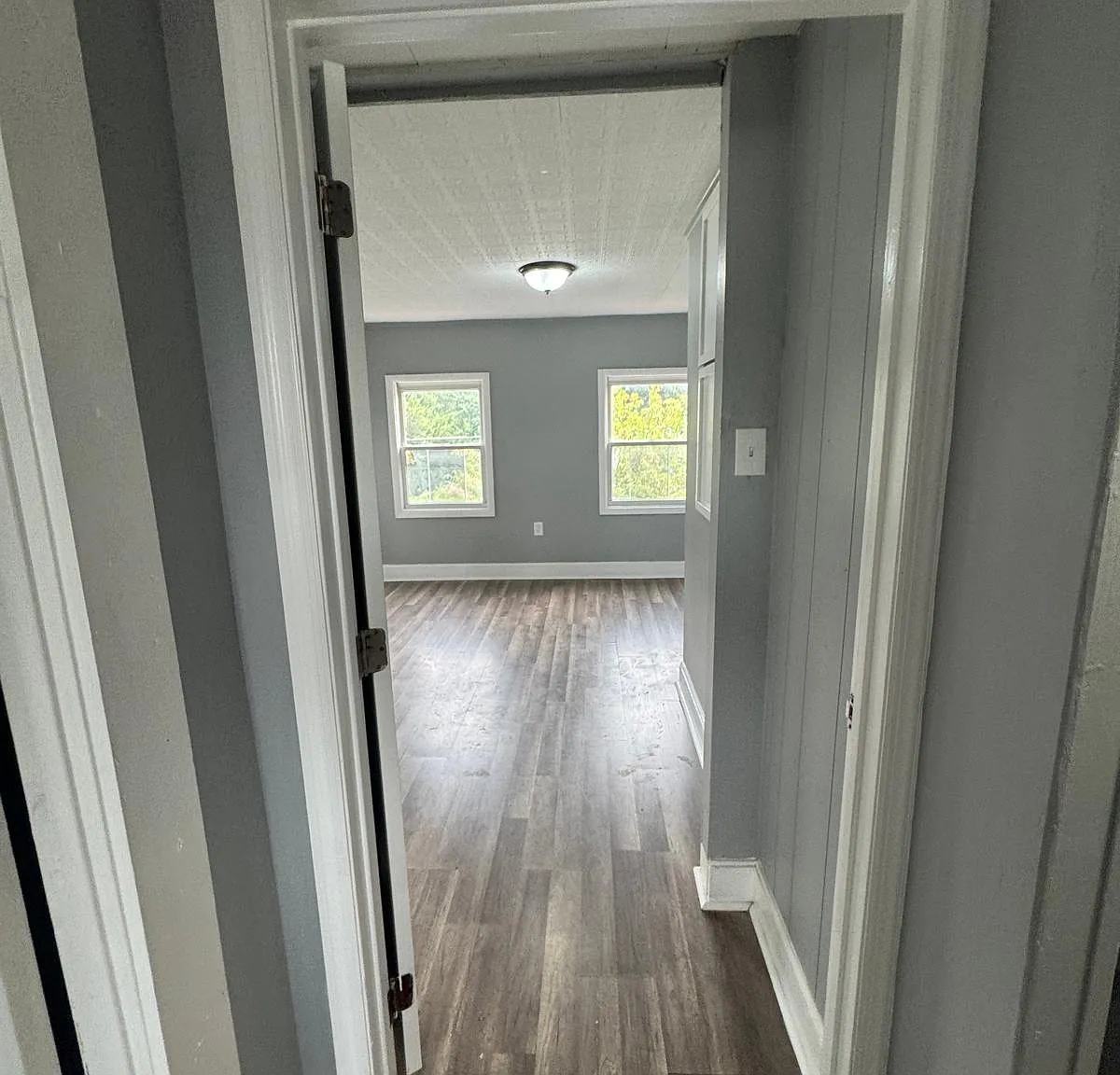 2 bed, 972 sqft, $1,575 — Photo 3