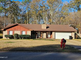 55 Fern Valley Rd, Brandon, MS 39042