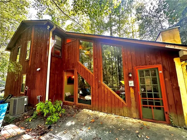 3025 Wayward Dr, Marietta, GA 30066