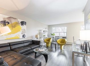 403 Stirling Ave S #4S-09S-10S, Kitchener, ON N2M 3H8