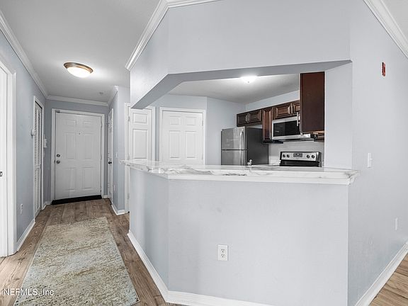 5th image of 7800 POINT MEADOWS Drive #434