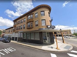 5 Lexington St #U-2-6, Waltham, MA 02452
