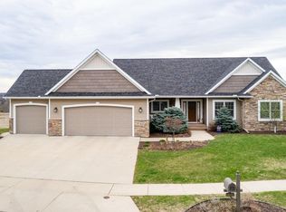 3614 Garnet Ridge Dr NE, Rochester, MN 55906