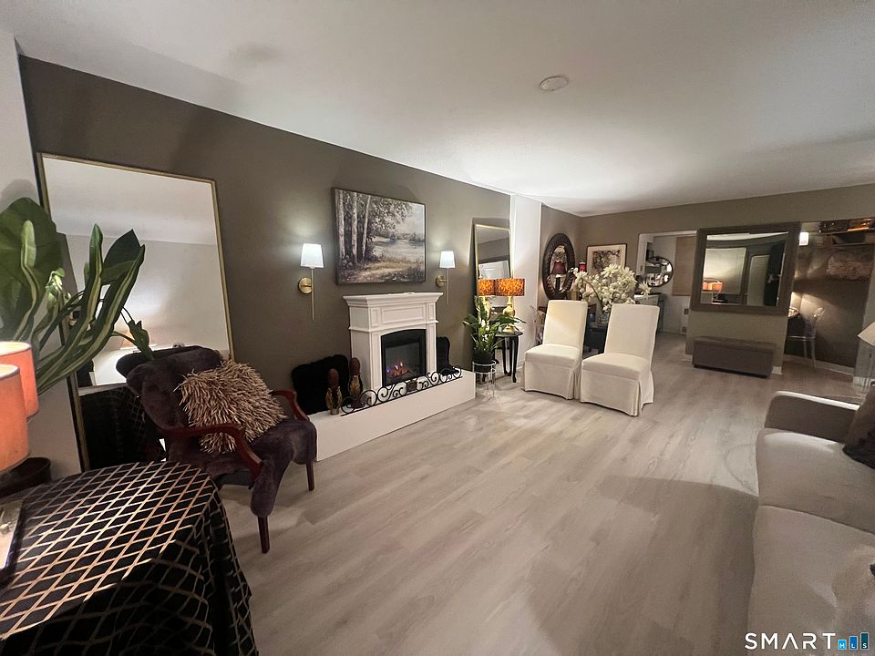 1st image of 91 Strawberry Hill Avenue #827