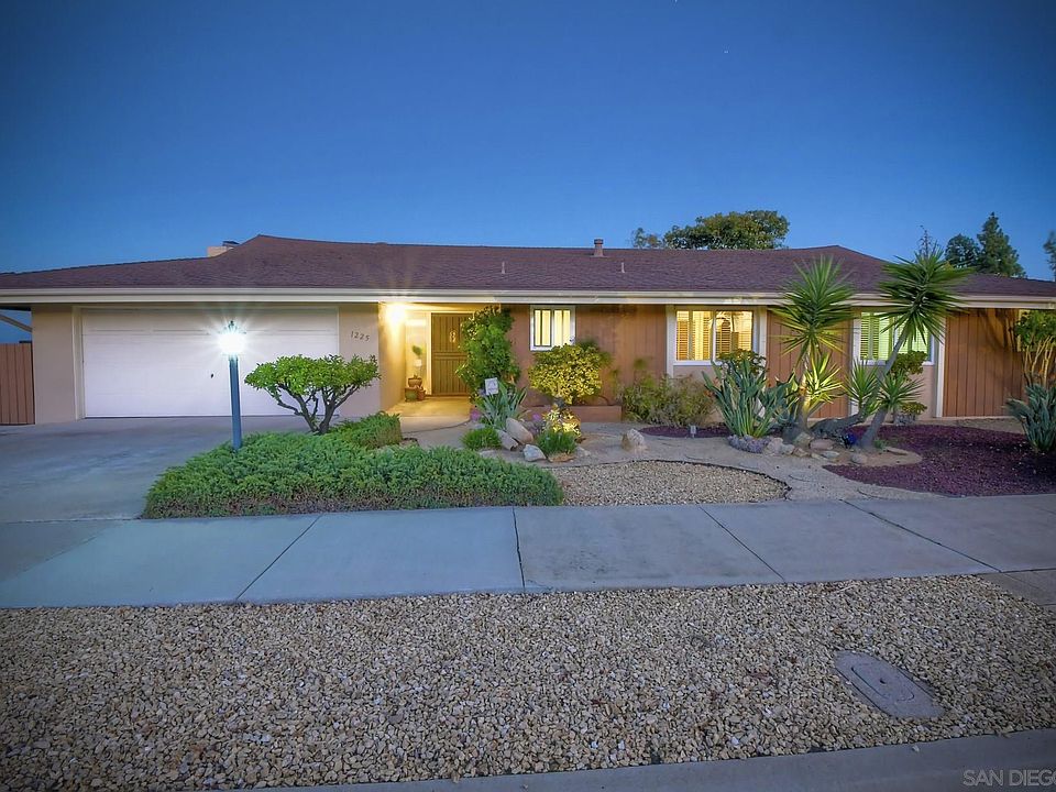 1st image of 1225 Hacienda Dr