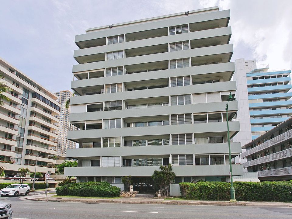 1st image of 2015 Ala Wai Blvd APT 8A