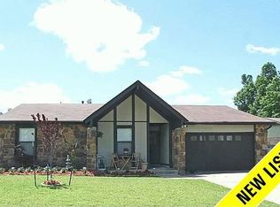 1205 W Nashville St, Broken Arrow, OK 74012