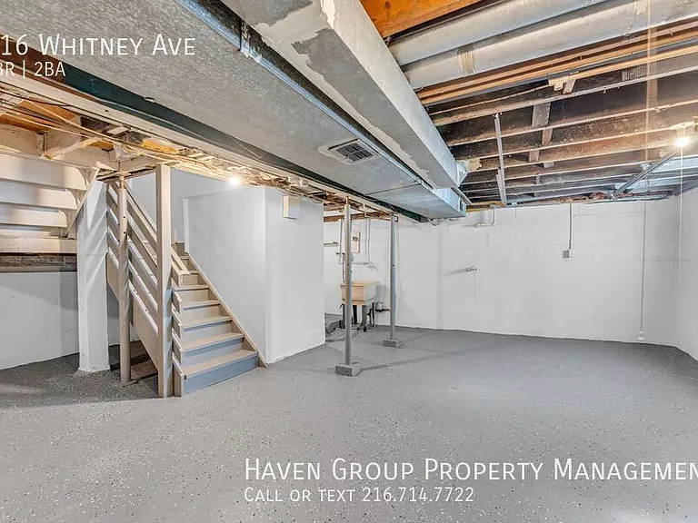516 Whitney Ave — Photo 29