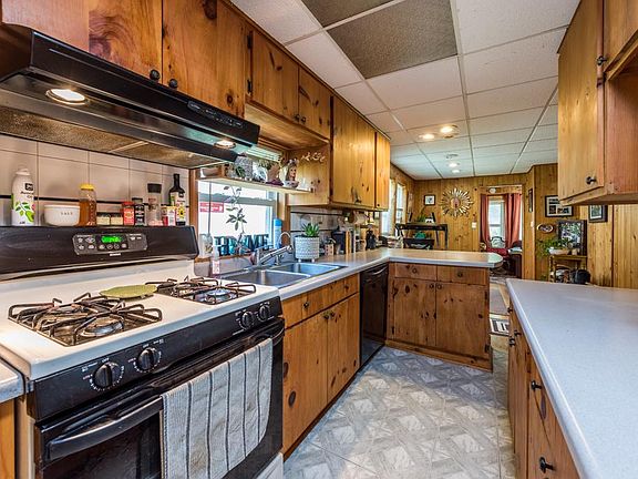 5th image of 35648 N Lake Dr