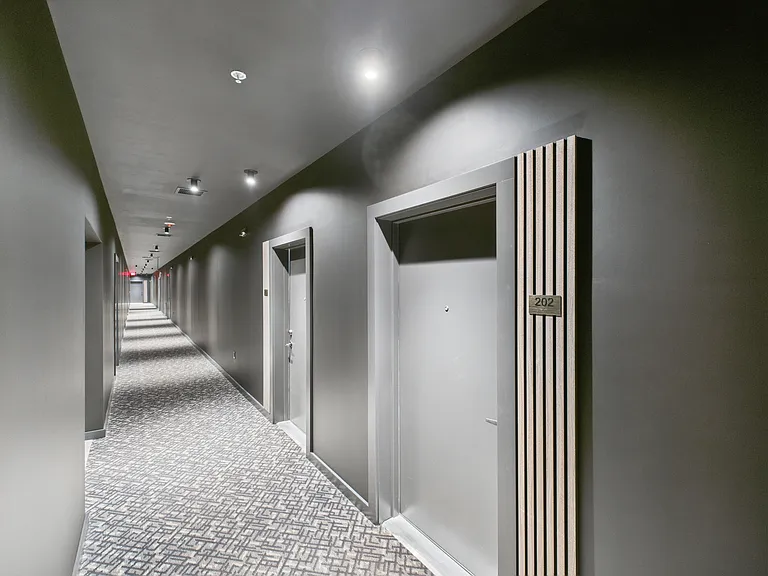 Thompson Luxury Residences — Photo 15