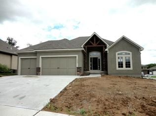 16433 Oakmont St, Overland Park, KS 66062