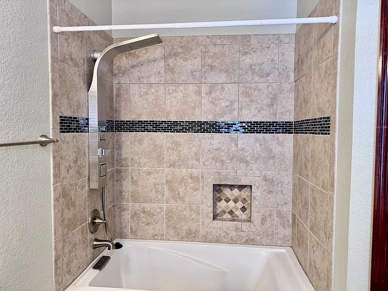 16401 Osceola Trl — Photo 16