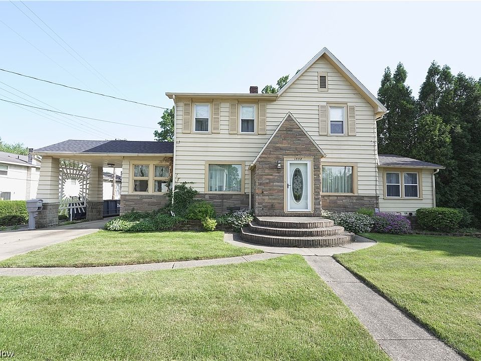 1st image of 1332 Sackett Ave