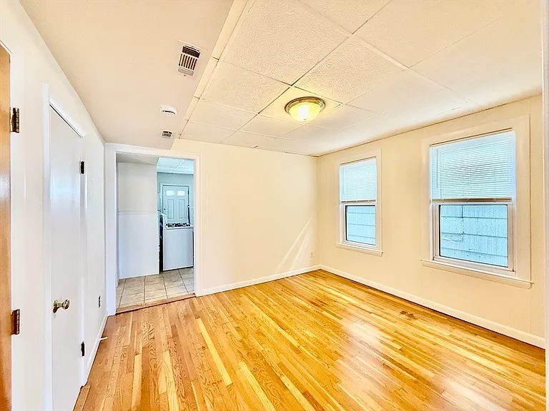 724 Cambridge St #3 — Photo 3