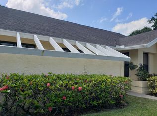 10875 Lake Front Pl, Boca Raton, FL 33498