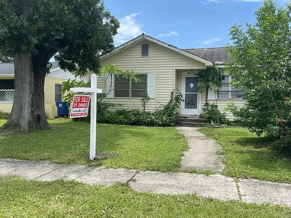 142 44th Ave N, Saint Petersburg, FL 33703