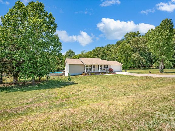 3rd image of 359 Rash Rd