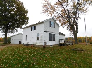 1515 Boyle Lake Rd, Galien, MI 49113