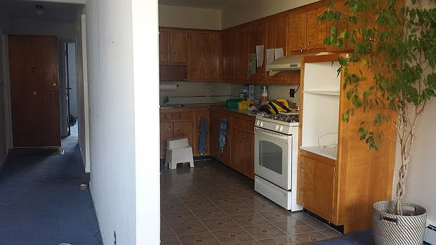 1st image of 3071 38th St