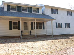 600 Beach Pond Rd, Voluntown, CT 06384