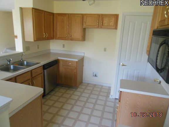5th image of 23131 Grist Mill Ct #29B