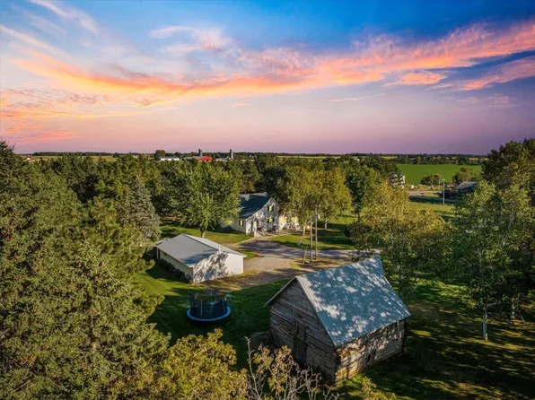 9021 95th St NE, Foley, MN 56329