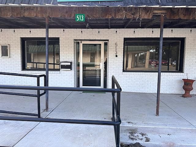 1st image of 513 Thid St
