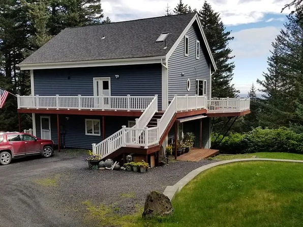 1089 Sawmill Cir, Kodiak, AK 99615