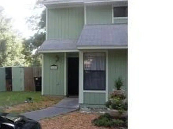 1828 SW 68th Ter, Gainesville, FL 32607