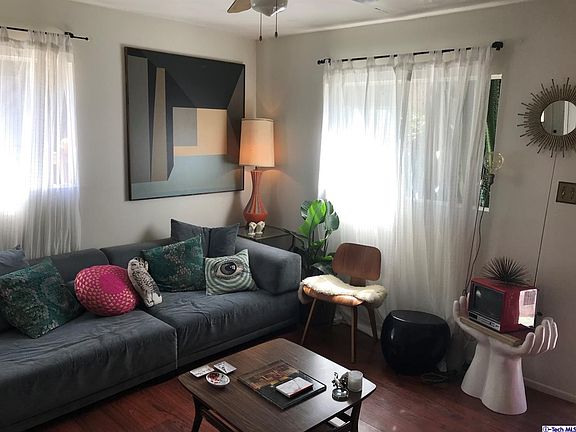 2nd image of 5623 Tehama St