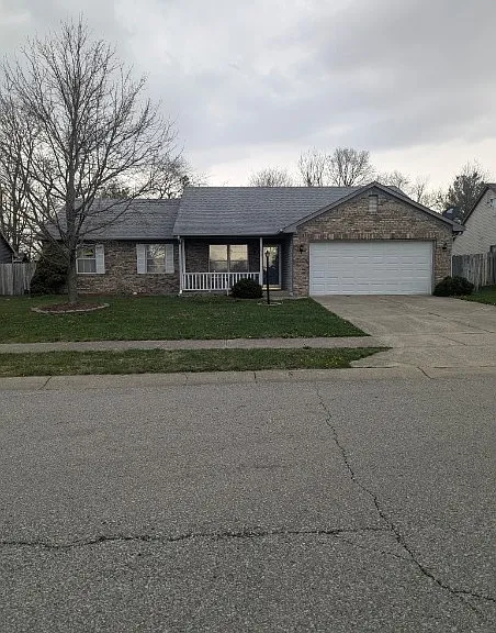 278 Longfellow Ln — Photo 4