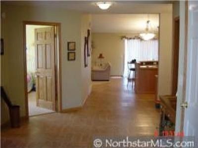 4th image of 1820 Summer Ln NE