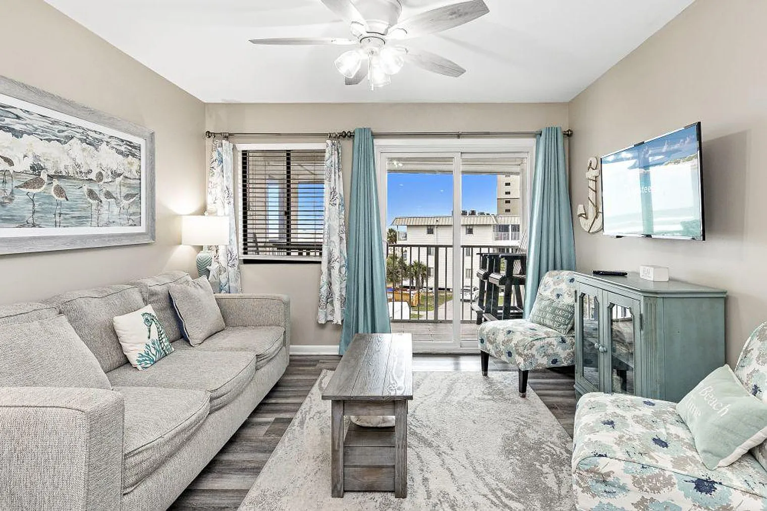2 bed, 2.0 bath, 796 sqft, $3,409 — Photo 3