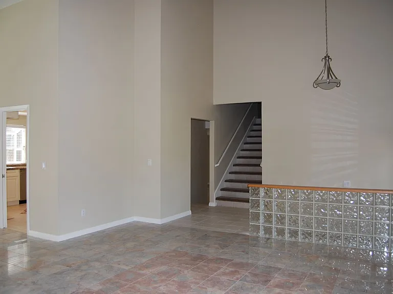 4935 Golden Springs Dr — Photo 13