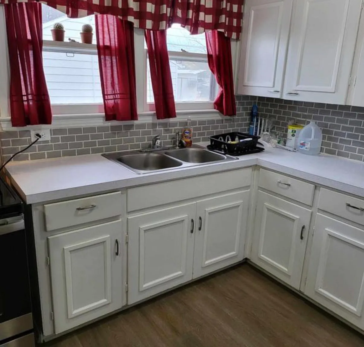 3 bed, 1075 sqft, $1,400 — Photo 4