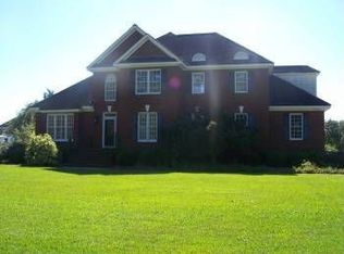 2211 Waterford Dr, Winterville, NC 28590