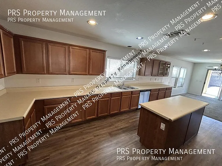 45563 W Starlight Dr — Photo 12