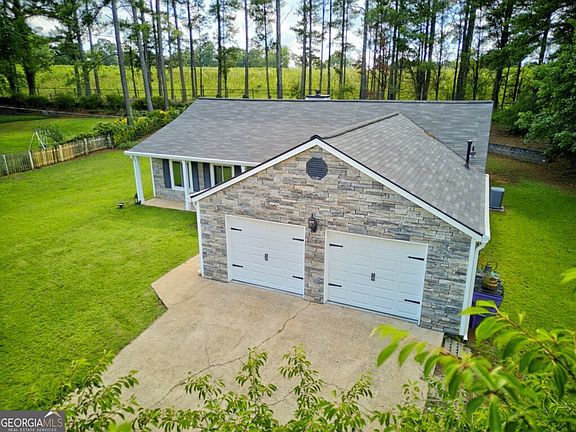5th image of 908 River Rock Dr
