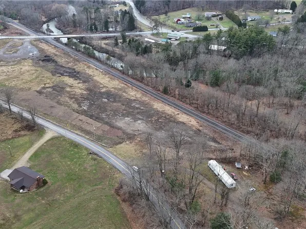 Along Robertsville Rd, Punxsutawney, PA 15767